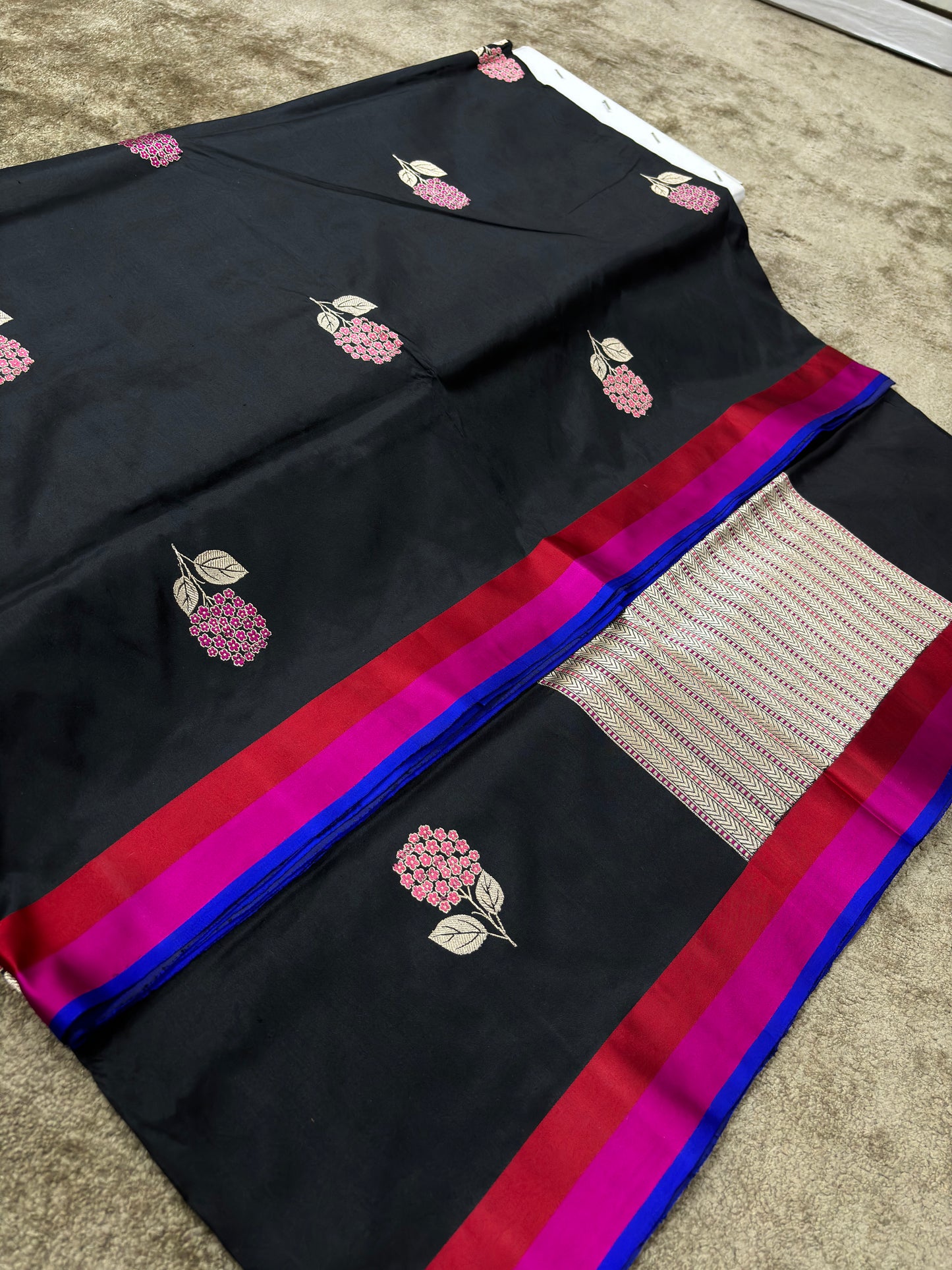 PURE KATAN SILK BANARASI HANDLOOM FANCY KADHWA BUTI WITH SATIN BORDER 