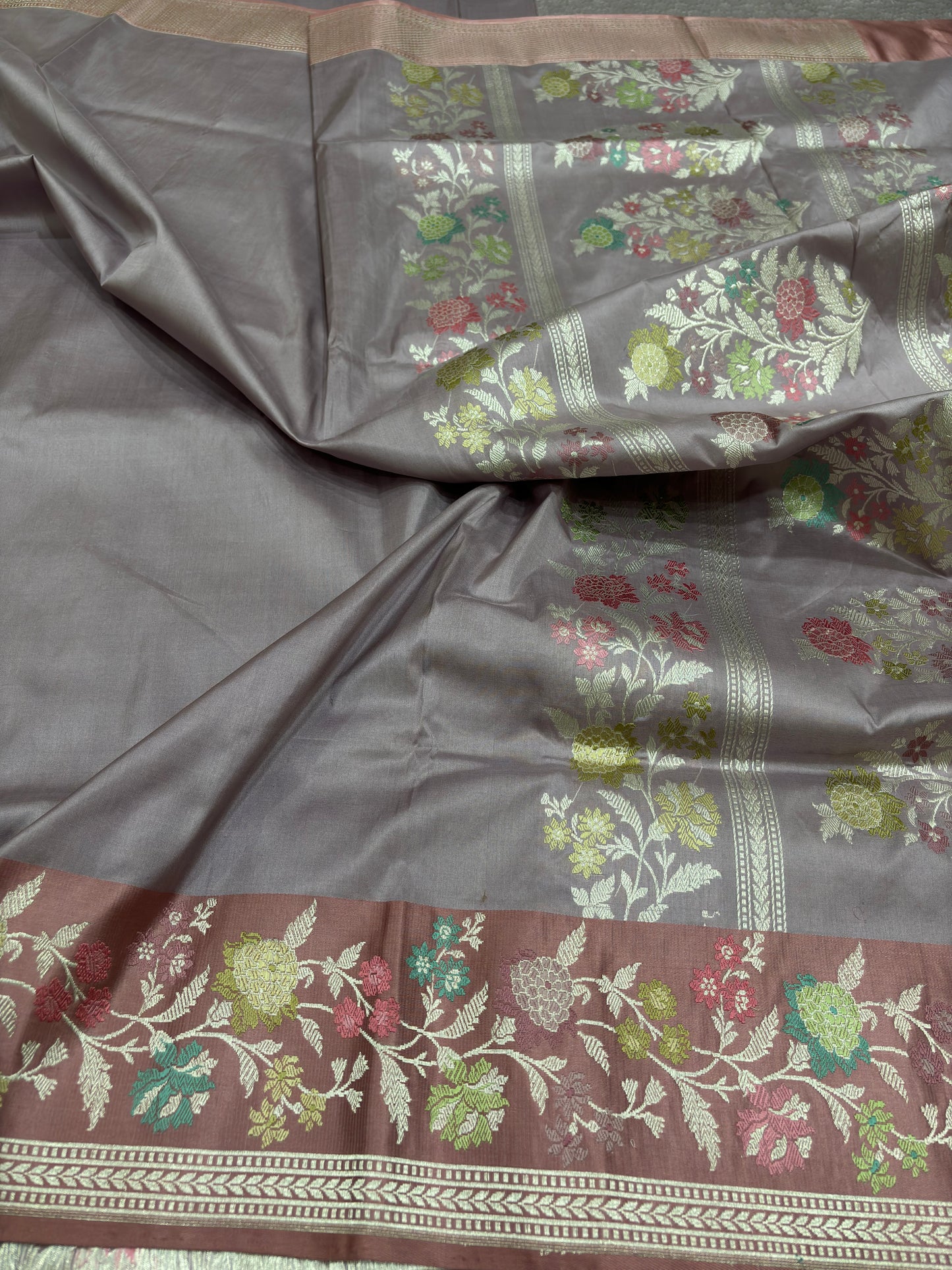 ULTRA RICH BANARASI PURE KATAN SILK WITH  SATIN KADHIYAL TILFI MINAKARI BORDER AND PALLU