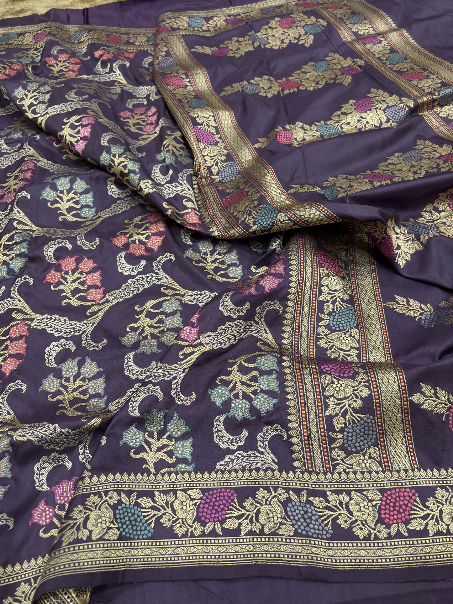 Pure Banarasi Katan Silk Saree with Rich Kadhwa Pallu and Minakari Jaal Weaving