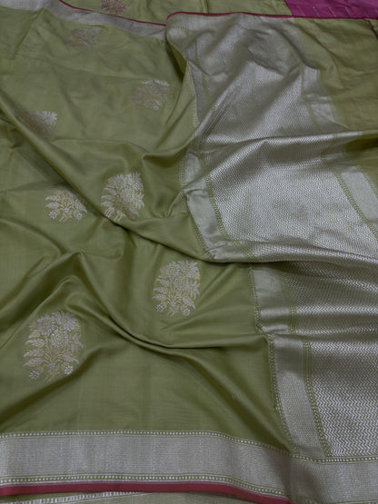 Olive Green Ektara Banarasi Pure Katan Silk Saree with Rupa Sona Buta Motifs