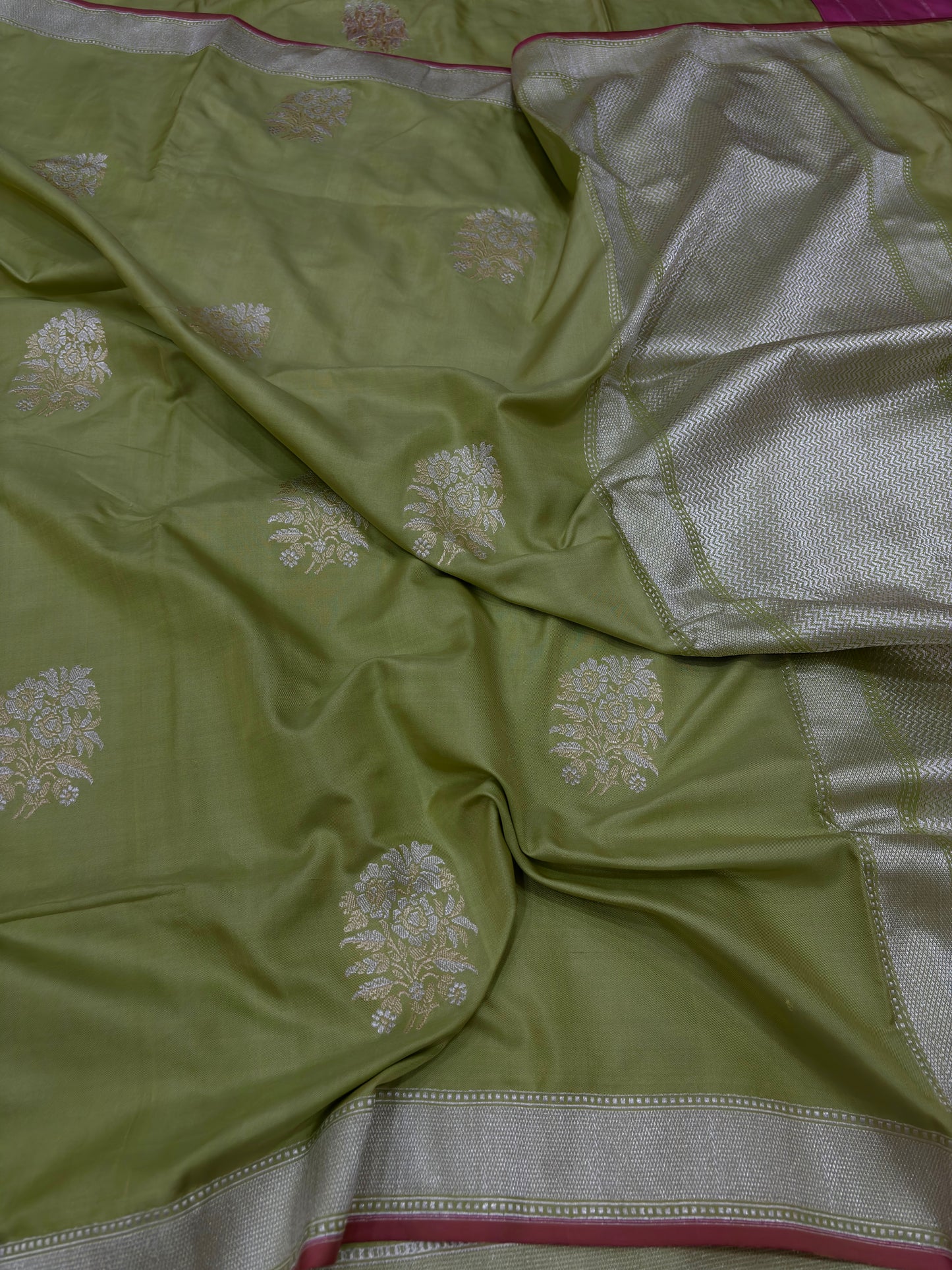 Olive Green Ektara Banarasi Pure Katan Silk Saree with Rupa Sona Buta Motifs