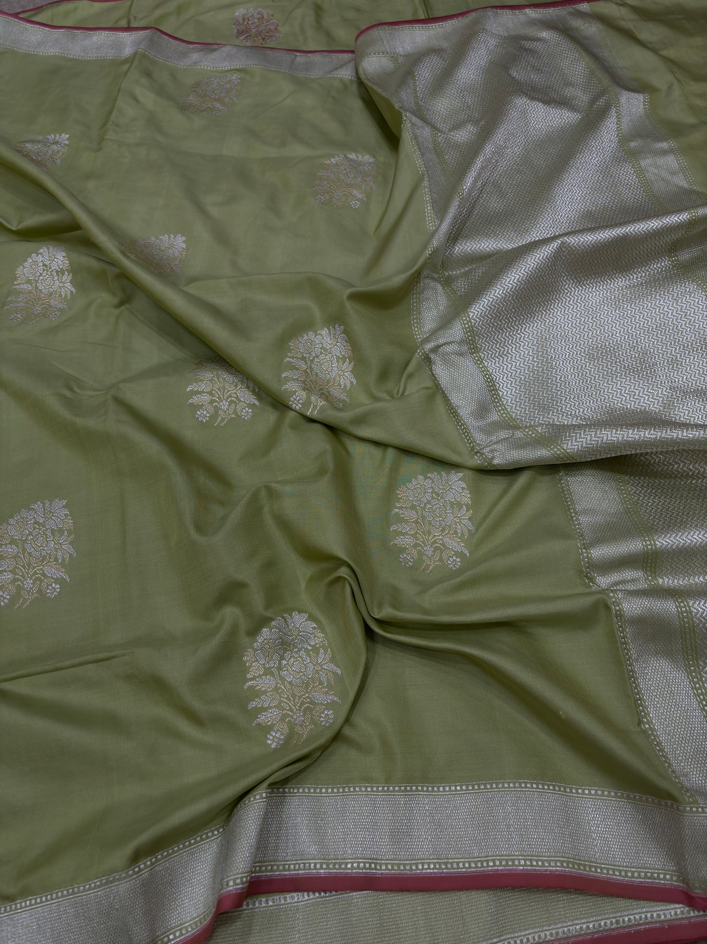 Olive Green Ektara Banarasi Pure Katan Silk Saree with Rupa Sona Buta Motifs