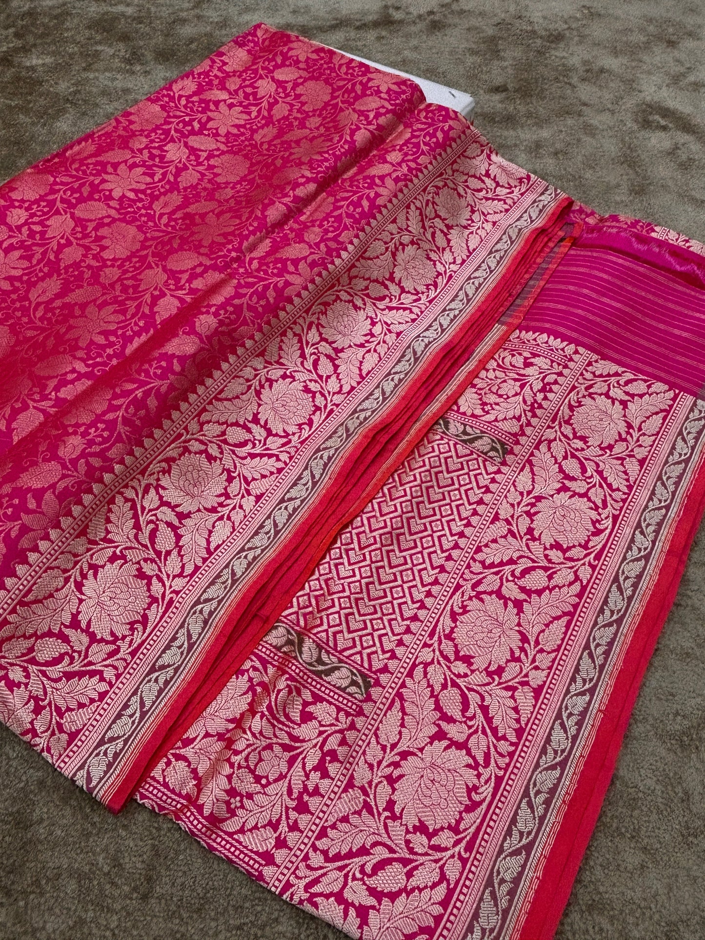 PURE KATAN SILK BANARASI HANDLOOM KADHWA PALLU AND BORDER BROCADE SAREE