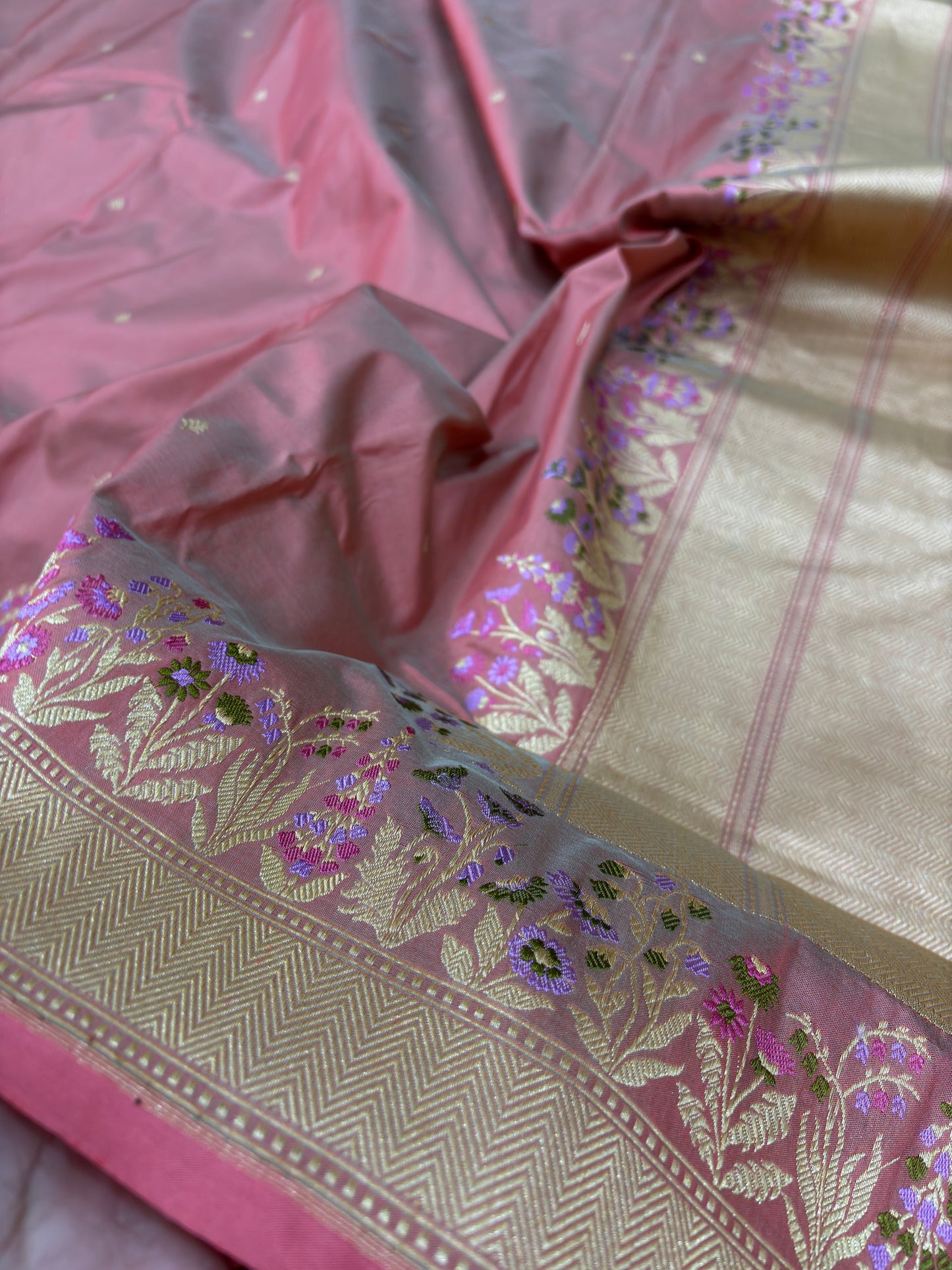 Pure Banarasi Katan Silk Saree with Ultra-Rich Shaded Minakari Border and Allover Buti