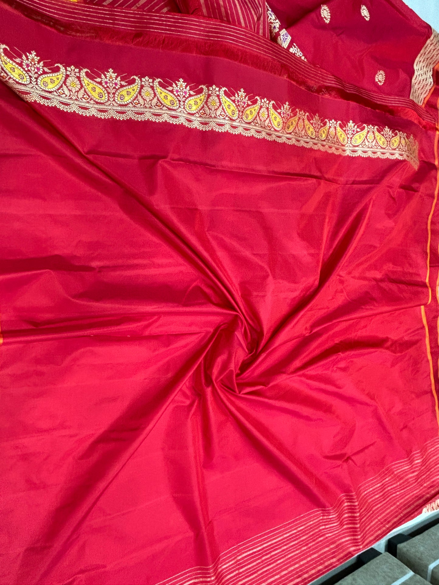 Red Banarasi Silk Kadhwa Meenakari  Pallu & Border with Kadhwa buti